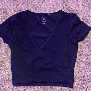 brand new crop cross body top